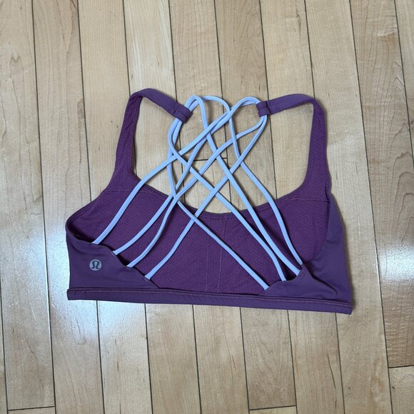 lululemon athletica free to be wild size 8 Purple Sports Bra - Picture 2 of 6